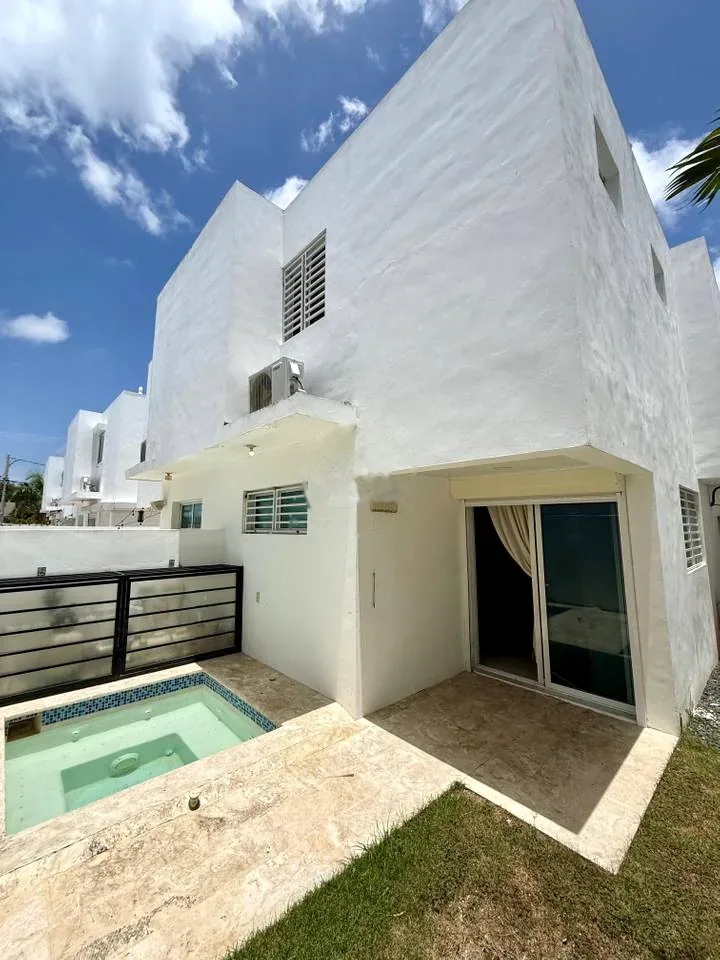 Furnished 2-Bedroom Villa with Private Jacuzzi in Brisas de Punta Cana – photo 11 – Punta Cana