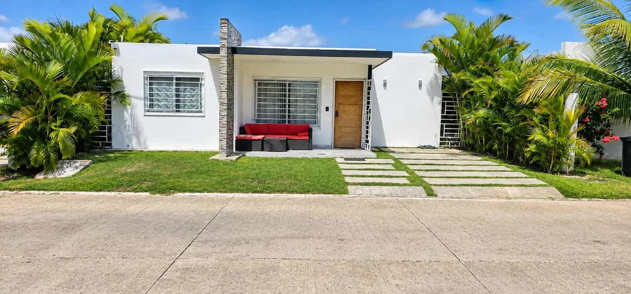 Furnished 2-bedroom villa for rent in Primaveral II Punta Cana