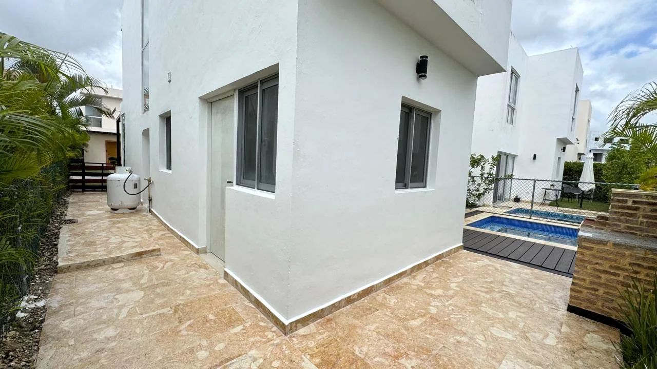 3-Bedroom Villa with Private Jacuzzi in Vista Cana – photo 16 – Punta Cana
